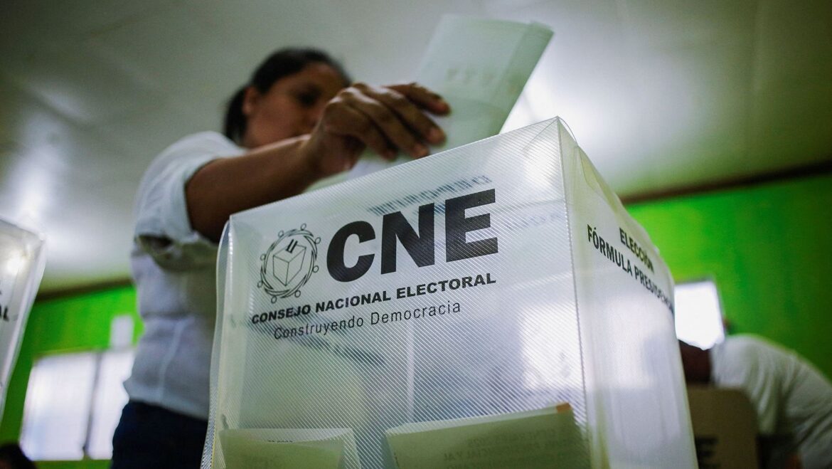 Honduras sigue sin resultados definitivos a casi un mes de las elecciones