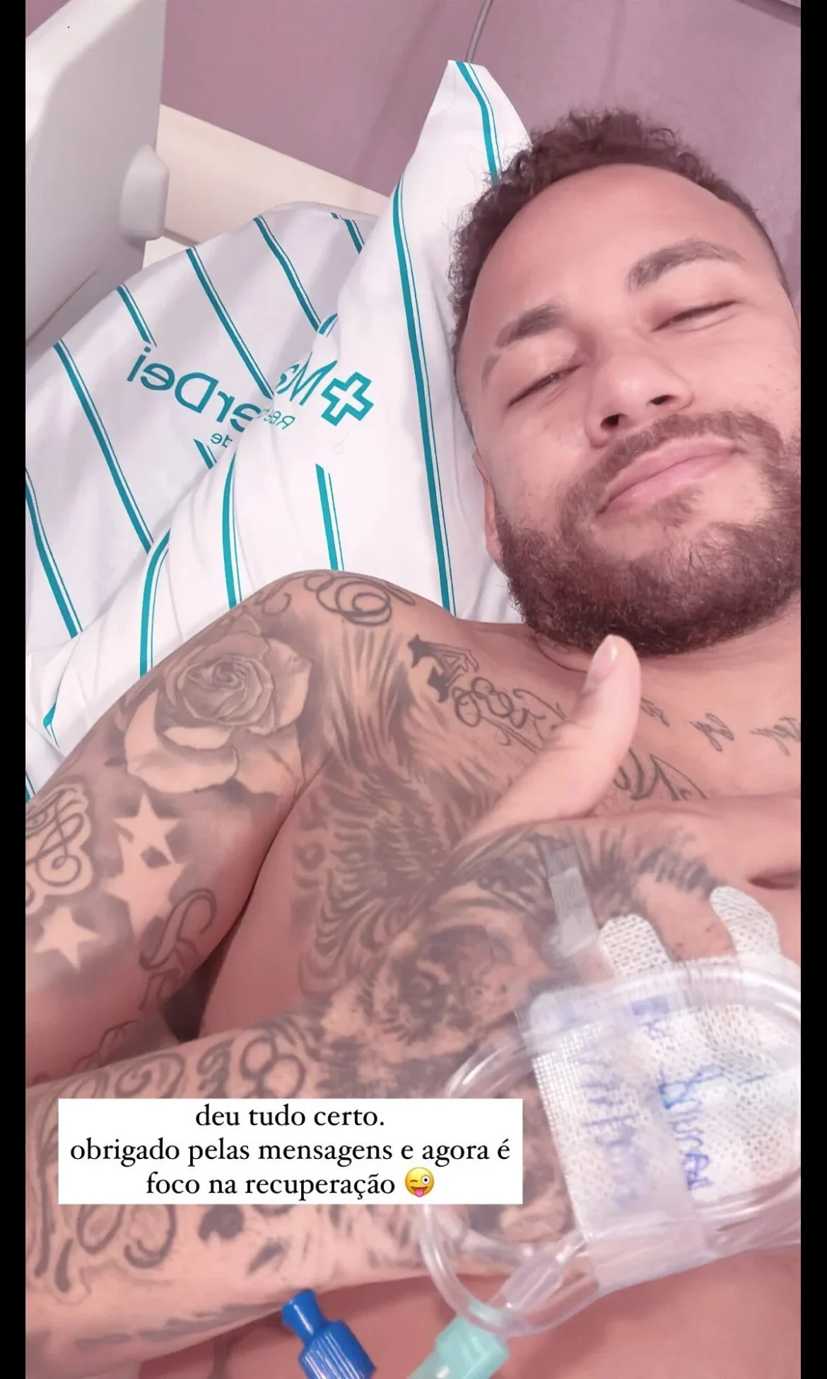 Neymar es operado con éxito de la rodilla izquierda y estará fuera al menos un mes