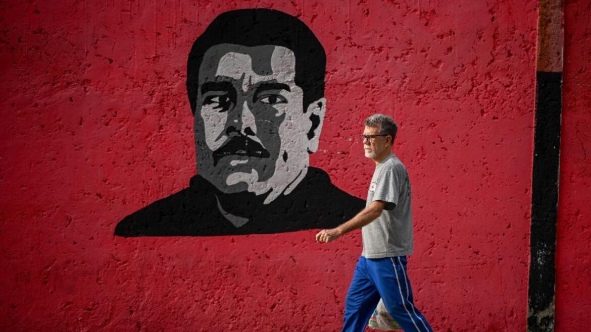 Oposición venezolana insiste en una transición democrática