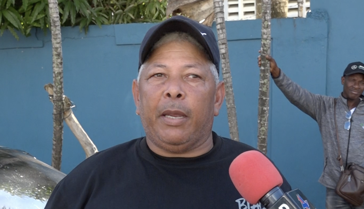 Fanáticos denunciaron retraso en boletería del Quisqueya