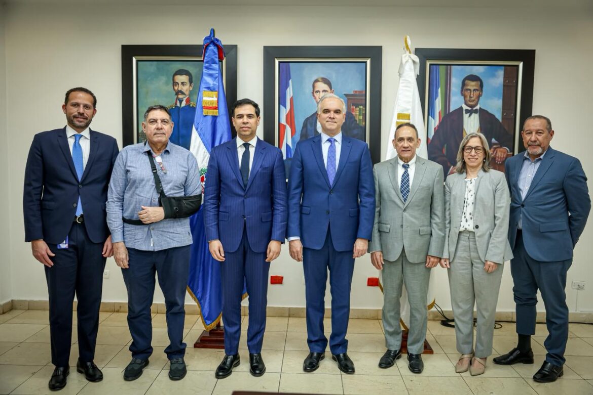 República Dominicana entra en la agenda cultural y educativa de la región