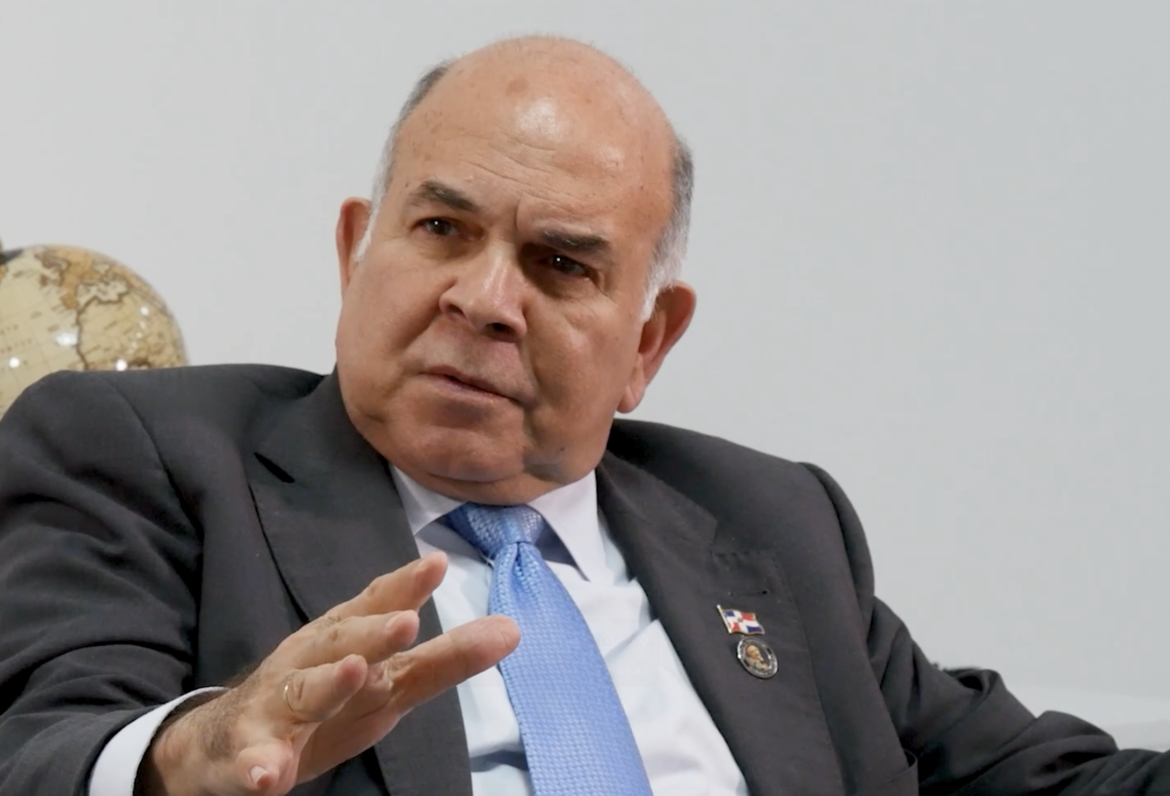 Pelegrín Castillo señala riesgos para la soberanía dominicana ante crisis de Haití