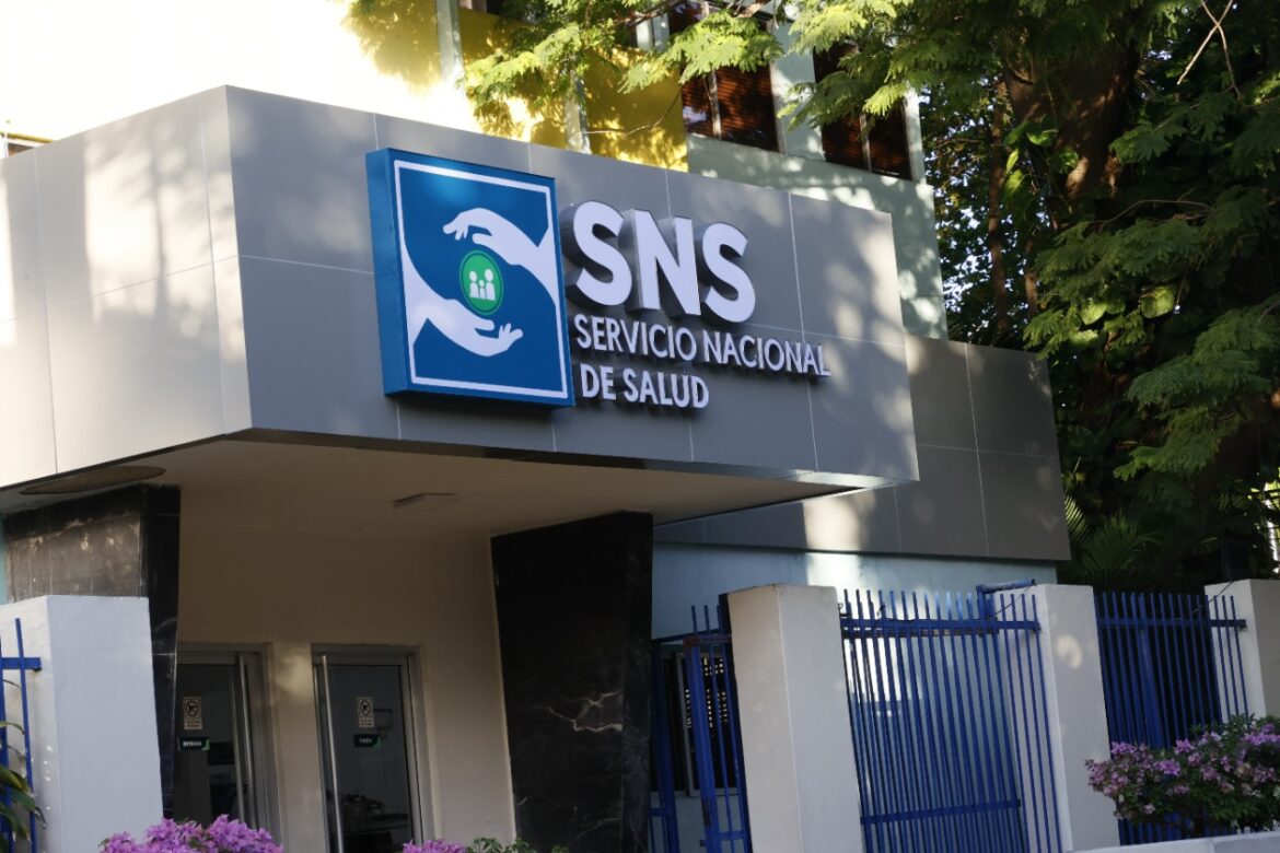SNS suspende licitaciones tras reportaje periodístico