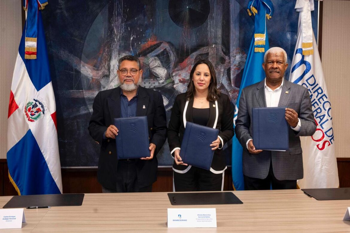 Banreservas y DGM formalizan marco de colaboración entre museos de Santiago