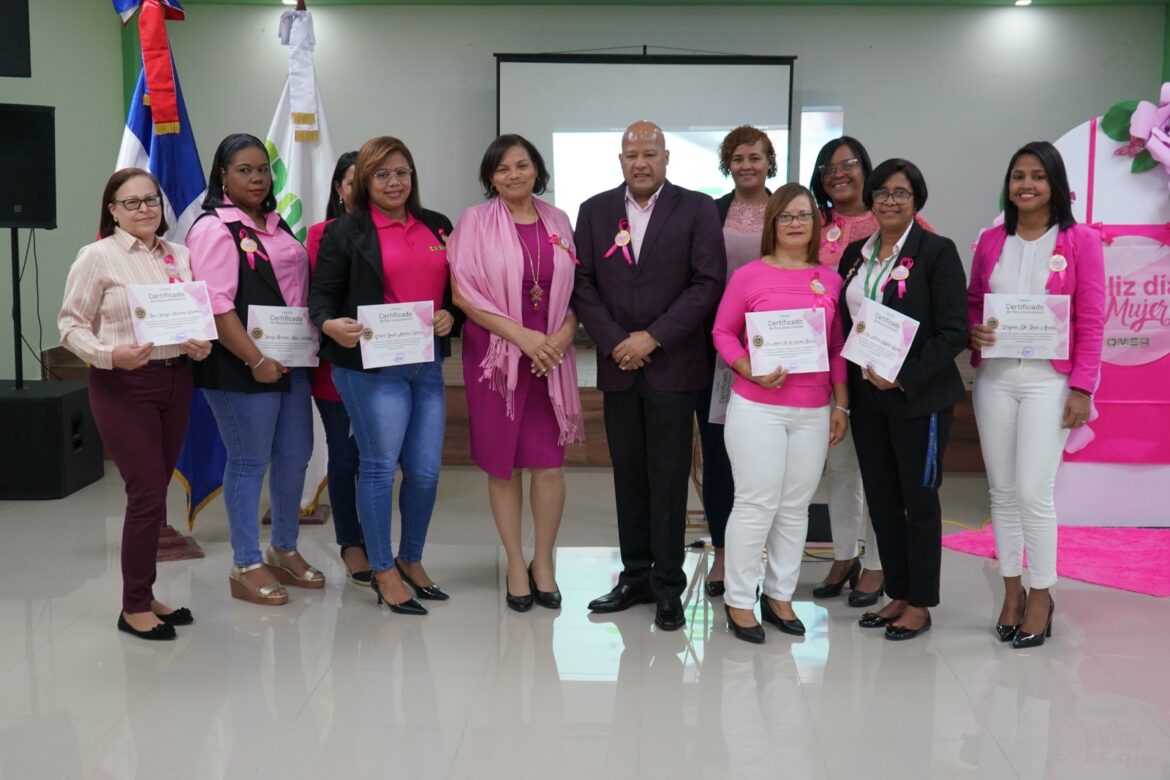 OMSA formará mujeres para conducir autobuses