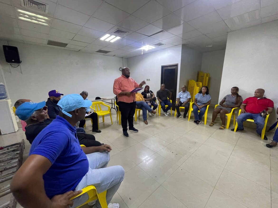 Participación Comunitaria del PLD se reúne con Junta de Vecinos y Asociación Amas de Casa de la Circunscripción 3 del D.N
