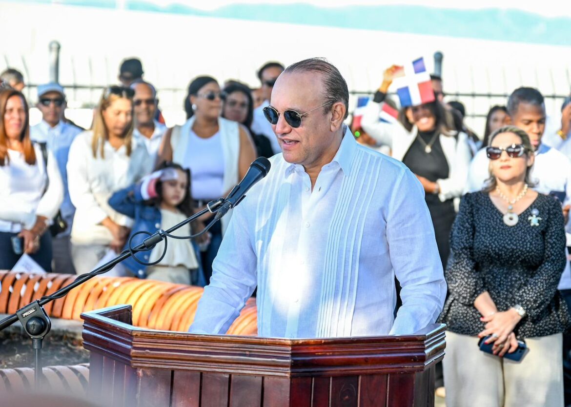 Alcalde Ulises Rodríguez resalta legado del 30 de Marzo y llama a construir un mejor Santiago