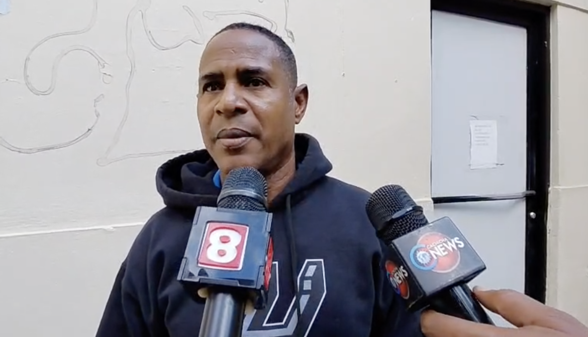 Asalto en carretera deja a trabajador sin motor