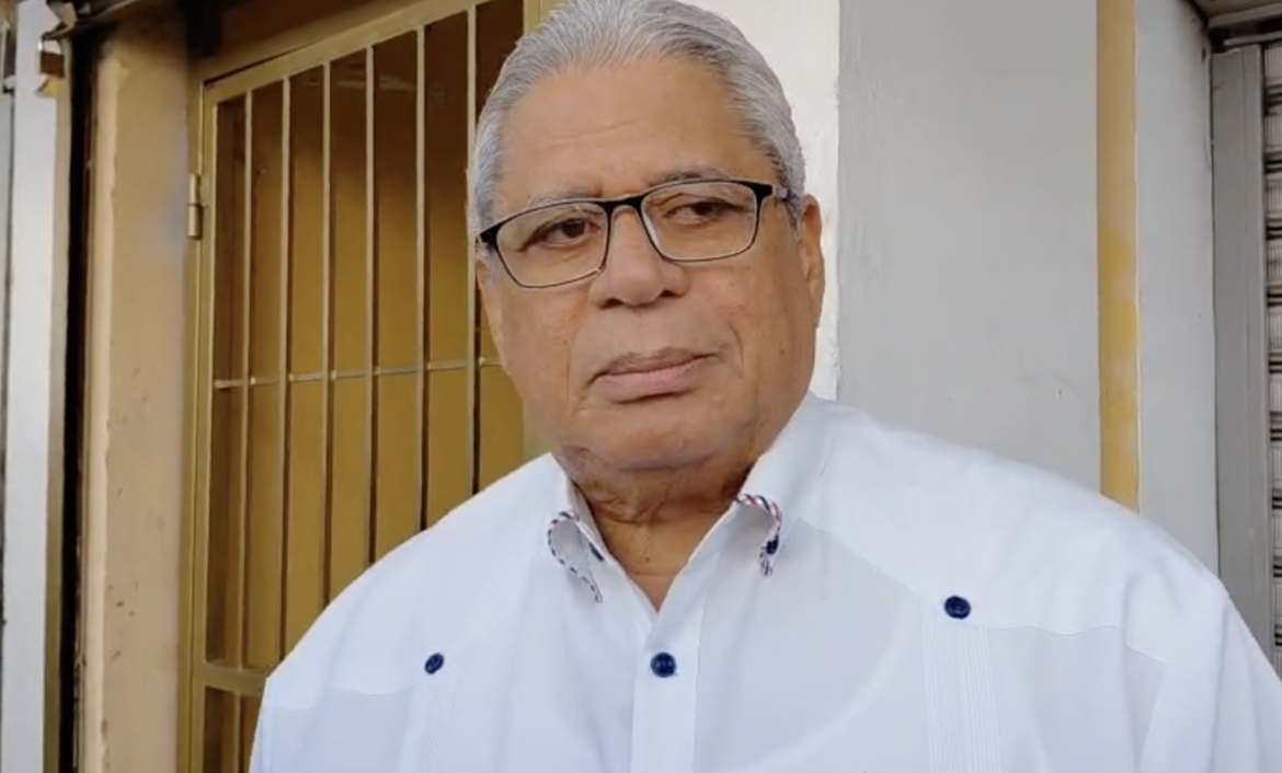 Exembajador Papín Domínguez afirma consulados operaban como caja propia