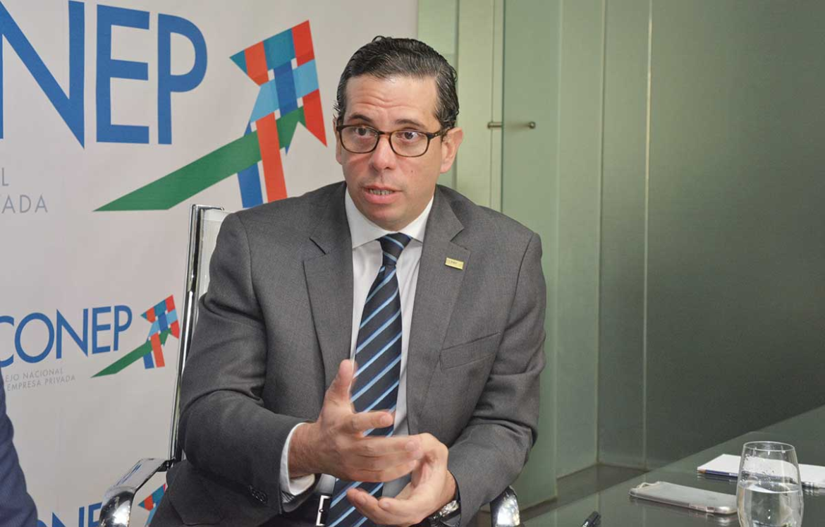 CONEP afirma no hay desabastecimiento ni alzas significativas pese a incertidumbre internacional