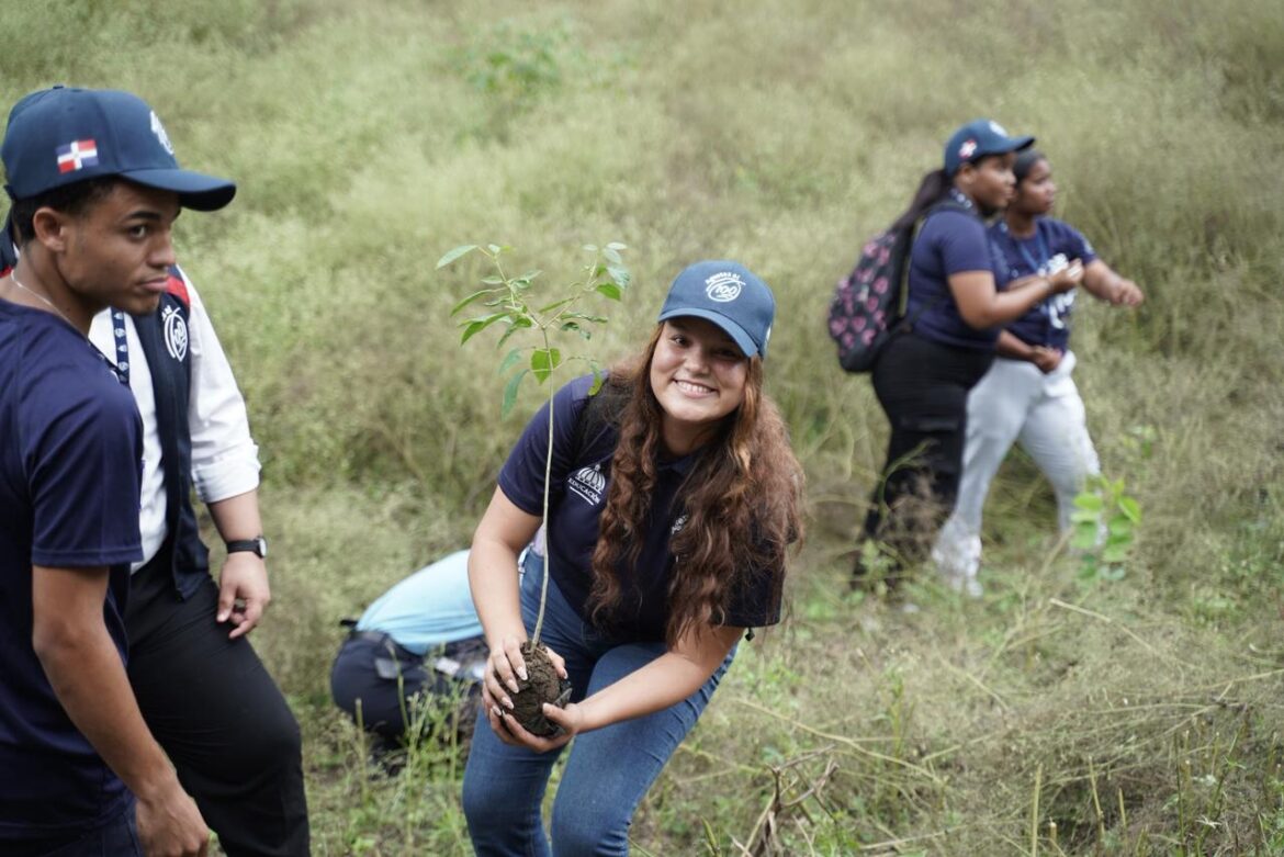 Educación lanza plataforma “Ciudadanos al 100”