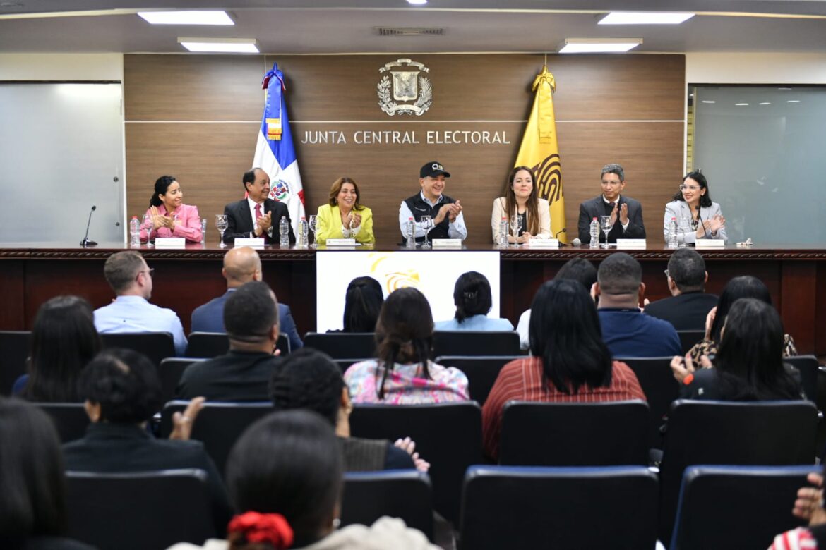 La JCE logra recertificación de sus cuatro normas ISO