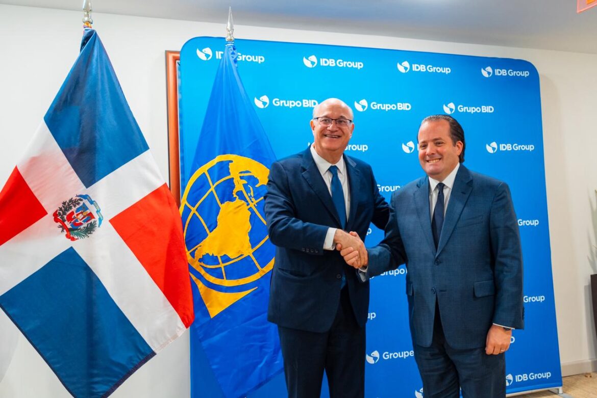 Gobierno busca respaldo internacional para proyectos Meta RD 2036 y Puerto de Manzanillo