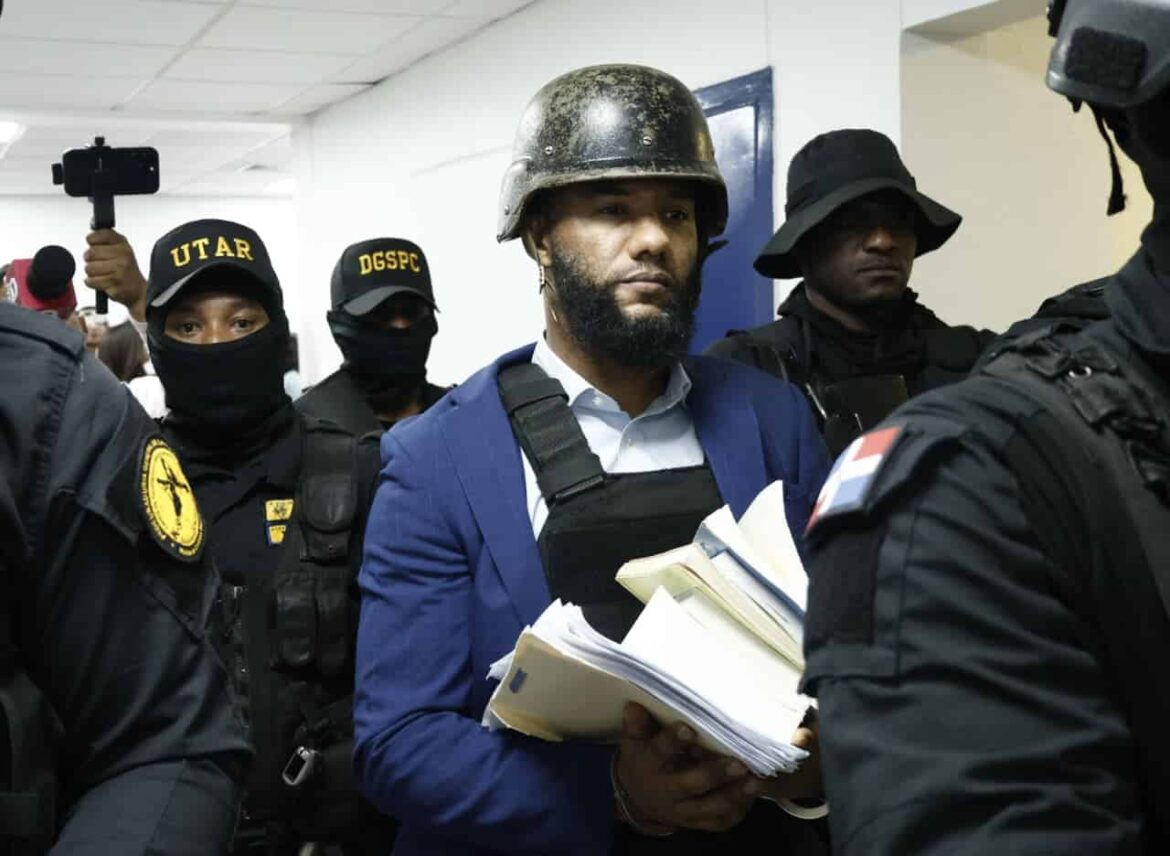 Suprema se aparta del caso de fiscal acusado de soborno