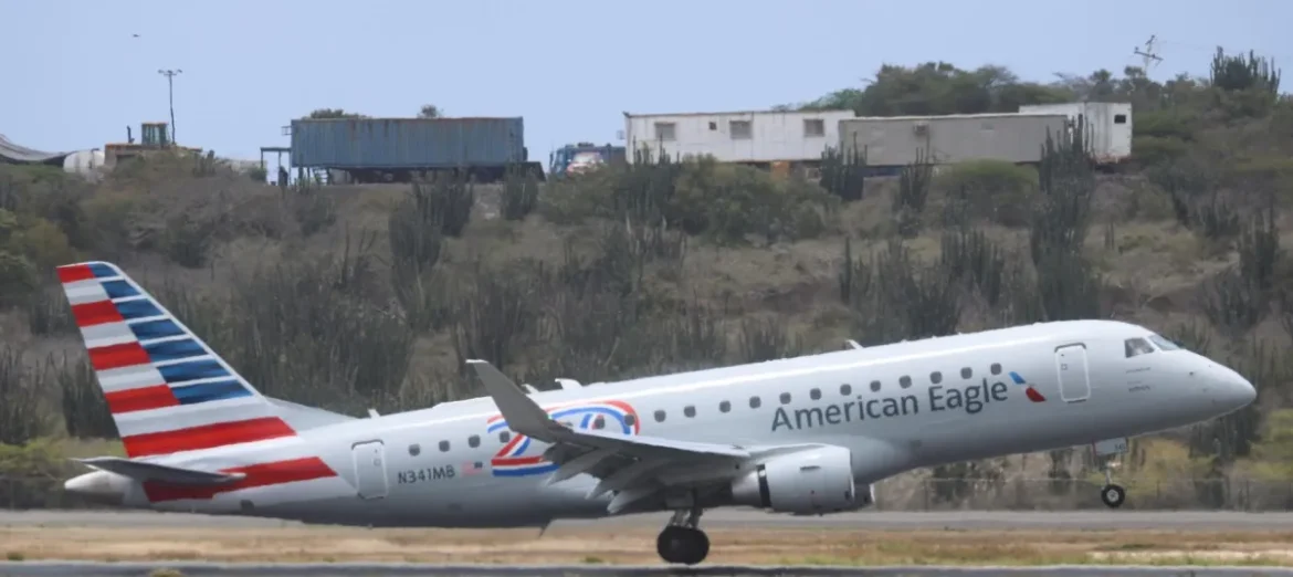 Venezuela notifica a aerolíneas que la compra de su combustible debe pagarse a EE.UU.