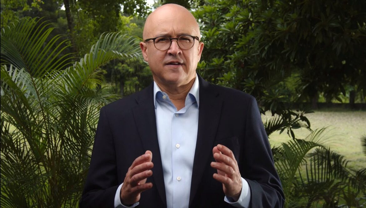Domínguez Brito dice al PLD no le dijeron la verdad sobre consulta interna