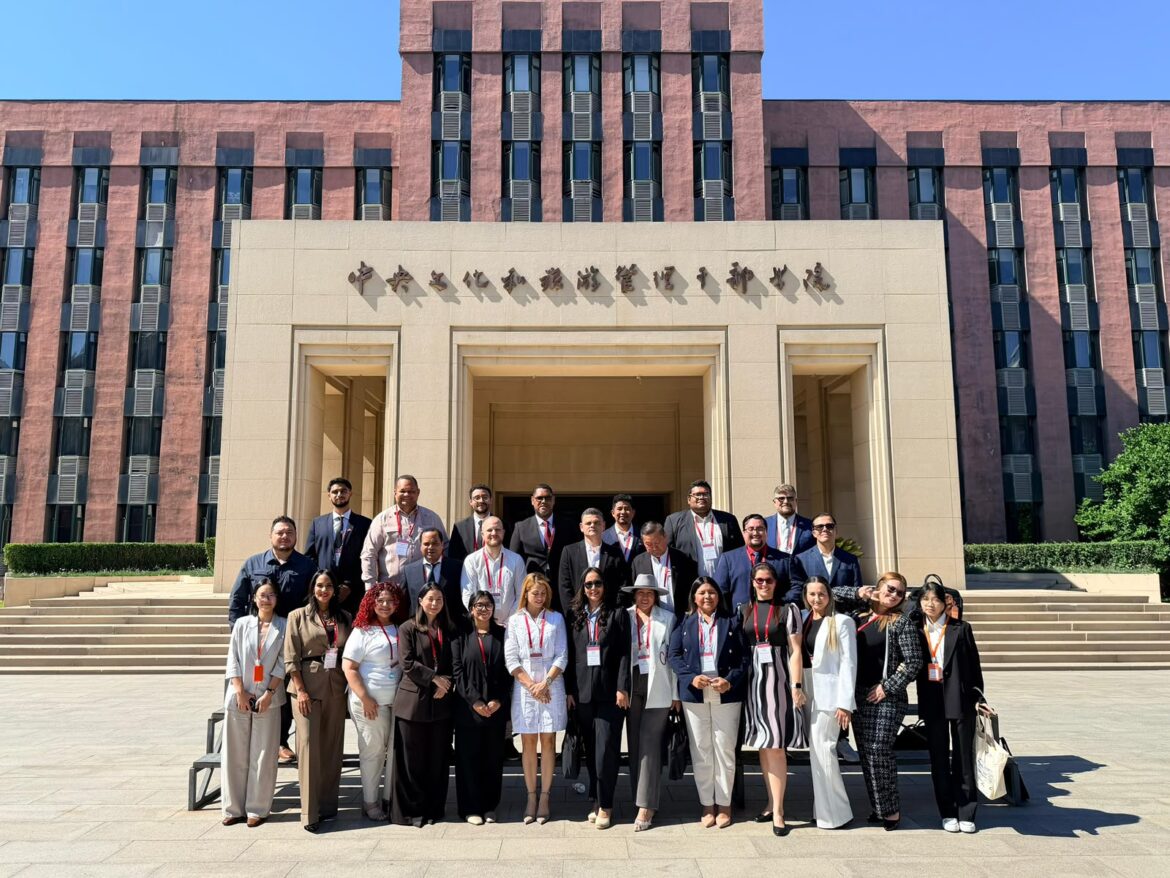Delegación Dominicana y otros países participan en programa internacional sobre desarrollo turístico en China