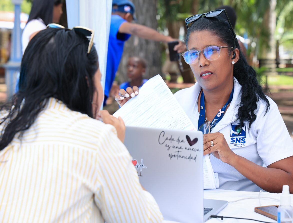 Chequéate RD llega a Guayubín para fortalecer detección oportuna del cáncer de mama, cervicouterino y de próstata