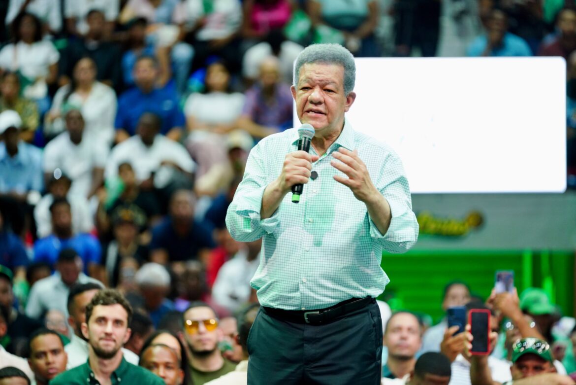“Las multas se pagan con muerte: el gran retroceso del PRM”, asegura Leonel Fernández
