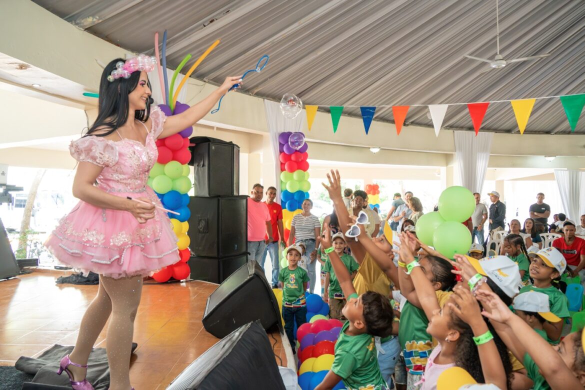 Cementos Cibao finaliza verano con una celebración en familia