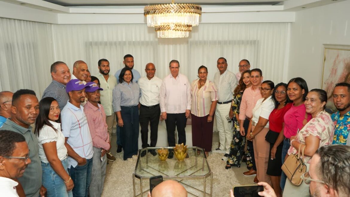 Francisco Javier cierra fin de semana sumando apoyos contundentes en La Romana y Jarabacoa