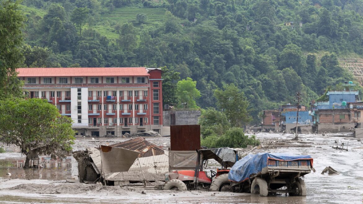 Expertos advierten que tragedias como la de Nepal pueden repetirse en otras regiones glaciares