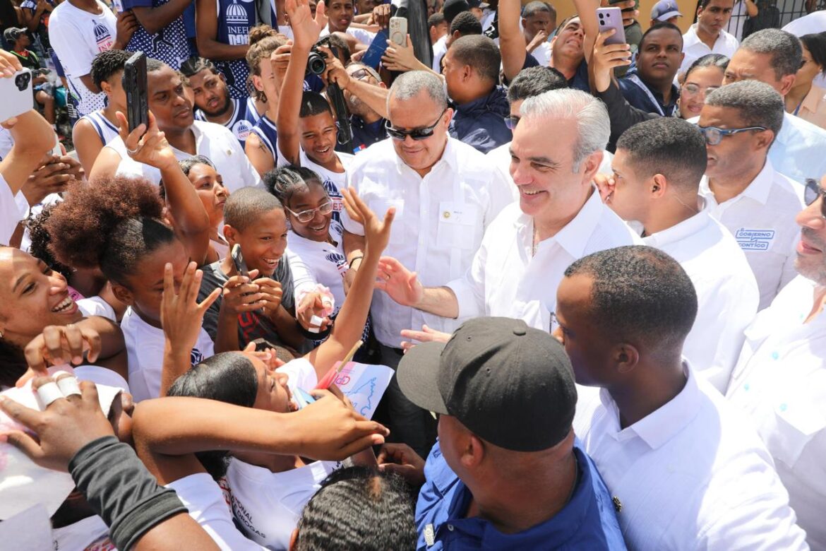 Abinader llevará nuevas obras a Peravia y San Cristóbal este fin de semana