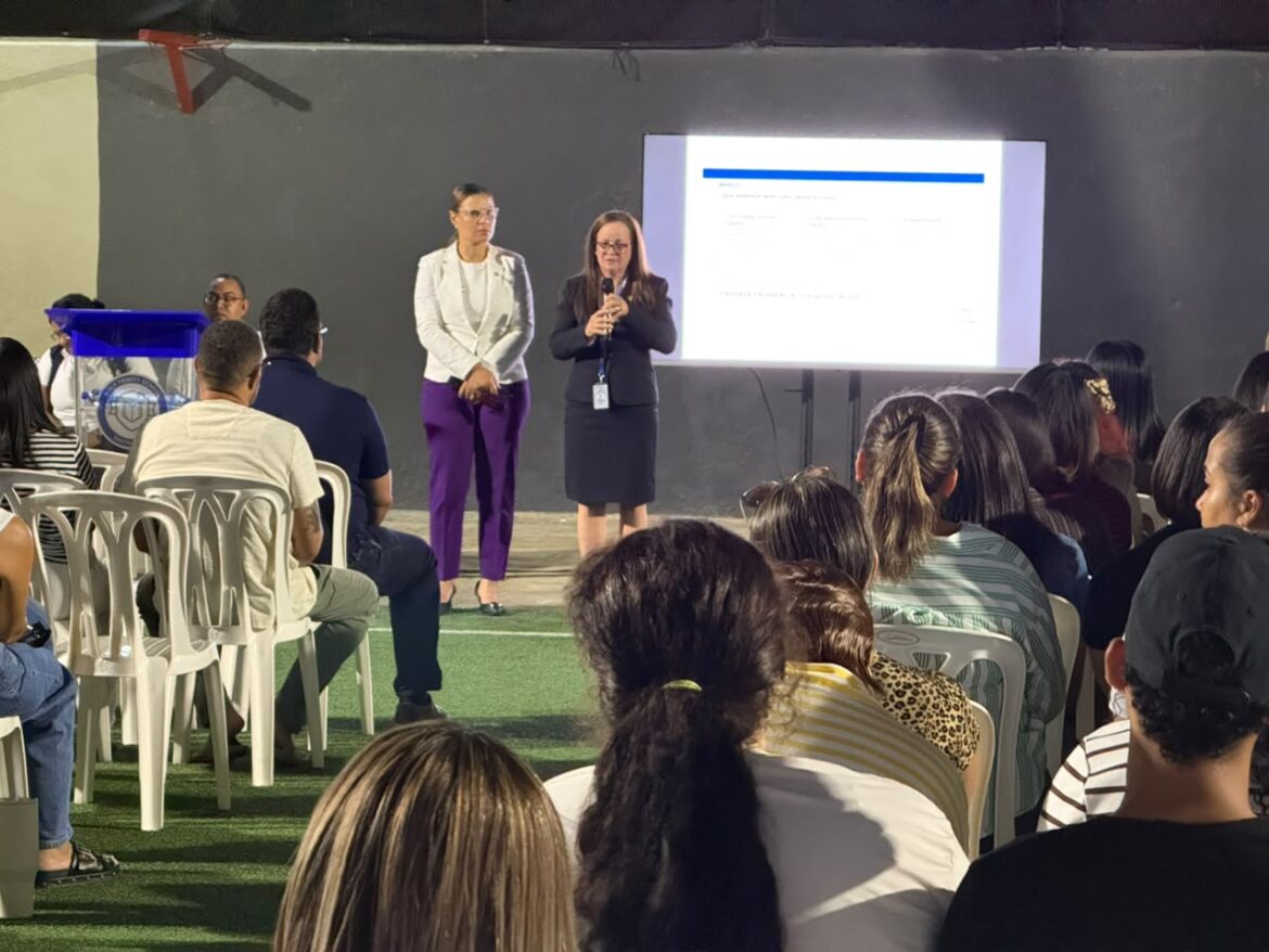 MP orienta en centro educativo de Santiago sobre el nuevo Código Penal y el ámbito escolar