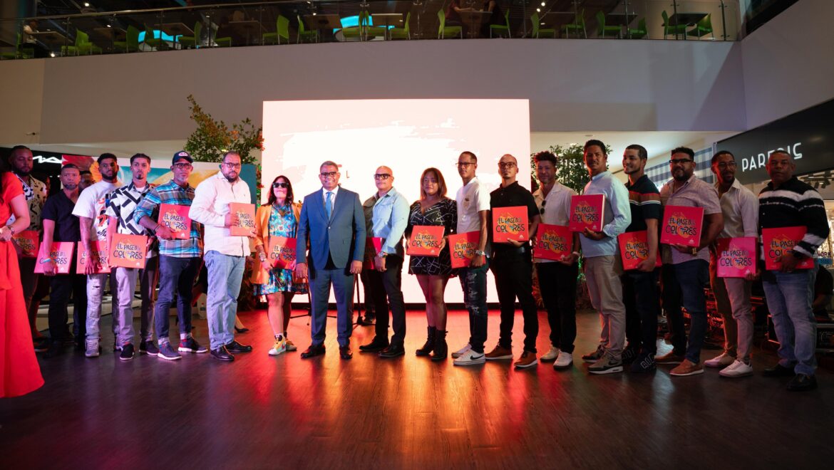 Propeep inaugura exposición “Entre Muros y Colores” y presenta segunda edición del álbum sobre el Paseo de los Colores