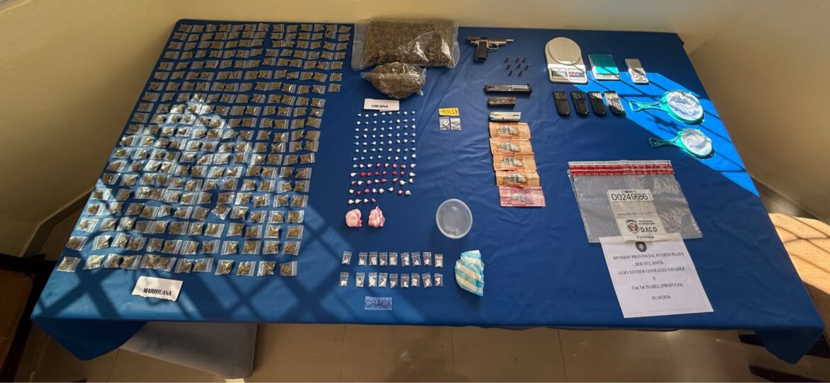 Tres detenidos tras 23 allanamientos contra el microtráfico en Puerto Plata